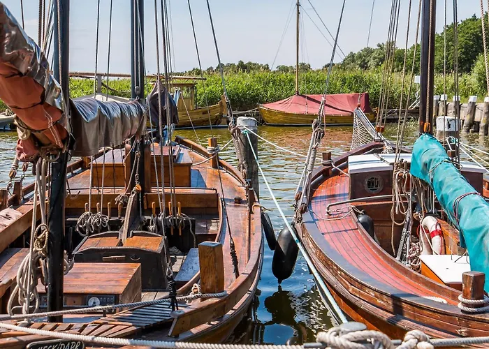 Am Kranichland 公寓 *